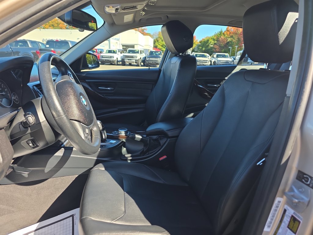 Used 2015 BMW 328i xDrive Sedan AWD/4WD image 22