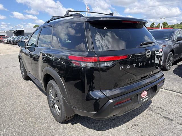 New 2026 Nissan Pathfinder SV w/ Cargo Package AWD/4WD image 3