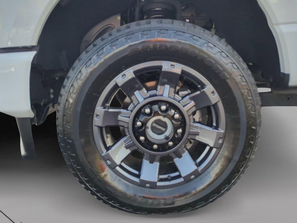 Used 2025 Ford F250 XL w/ STX Appearance Package image 9