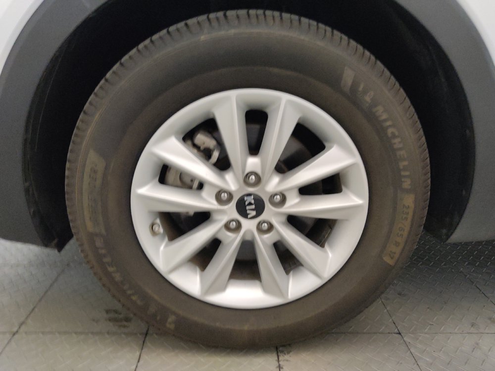 Used 2019 Kia Sorento AWD V6 w/ Option Group 020 image 31