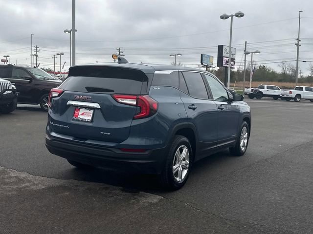 Certified 2024 GMC Terrain SLE image 4
