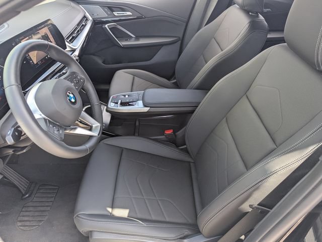 New 2026 BMW X2 xDrive28i w/ Technology Package AWD/4WD image 20