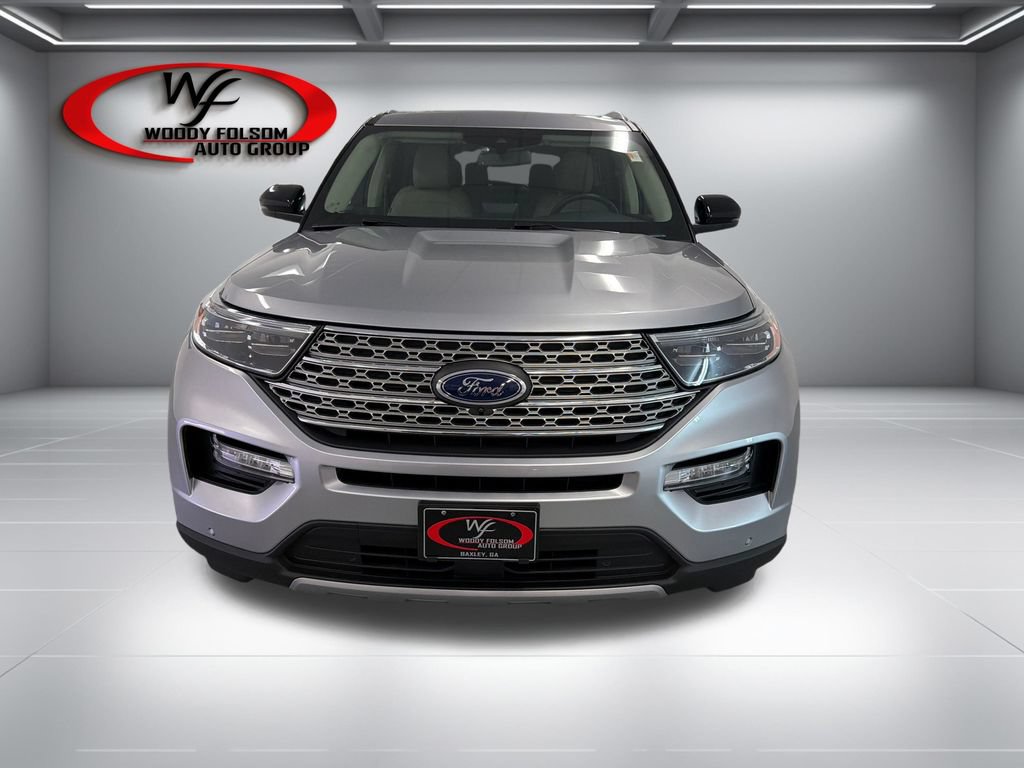 Used 2024 Ford Explorer Limited w/ Limited Technology Package RWD image 2