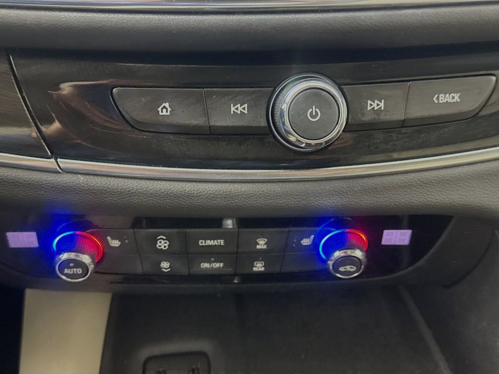 Used 2018 Buick Enclave Essence w/ Trailering Package image 17