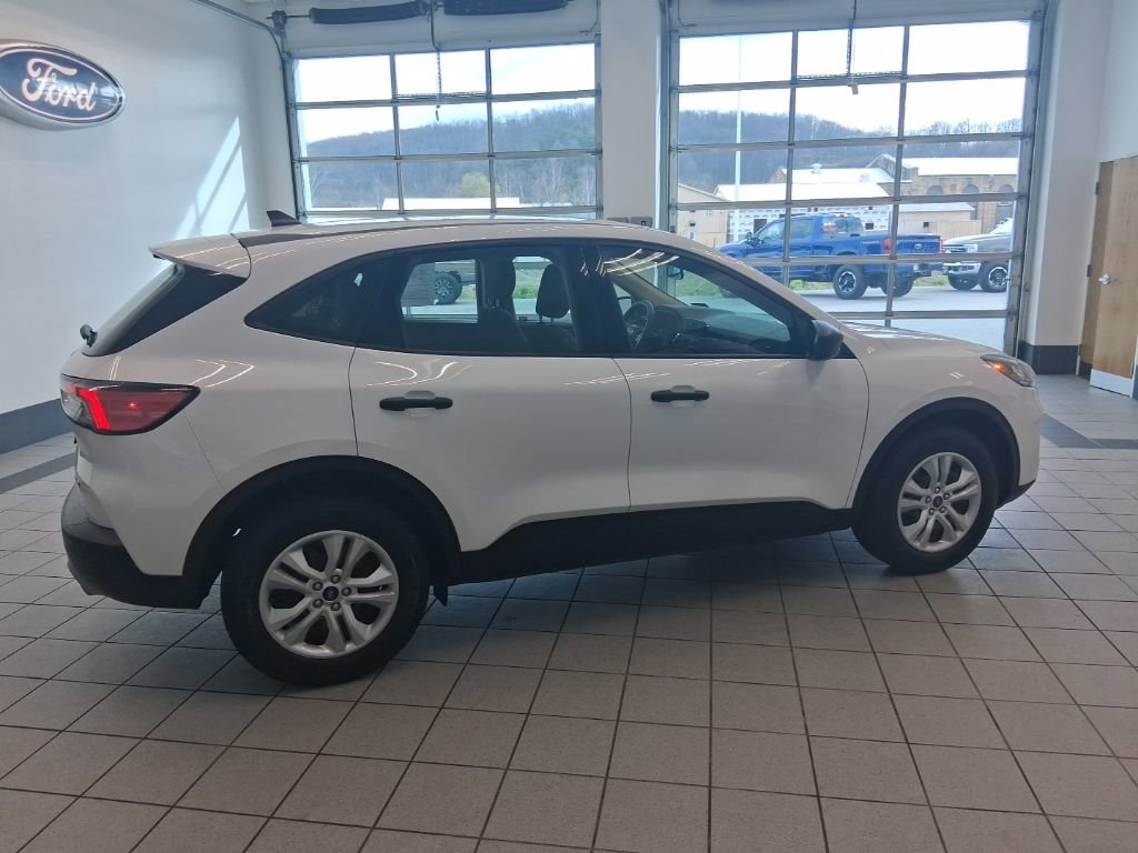 Used 2020 Ford Escape S image 19