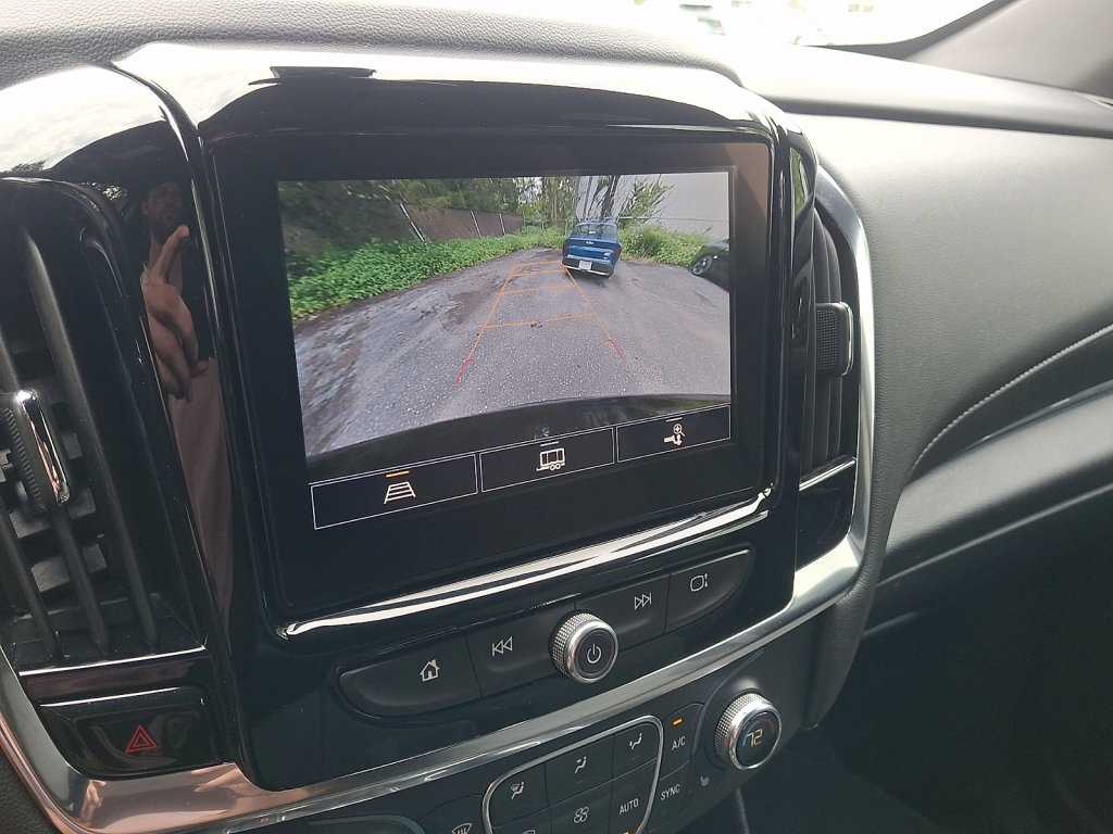 Used 2023 Chevrolet Traverse LT AWD/4WD image 31