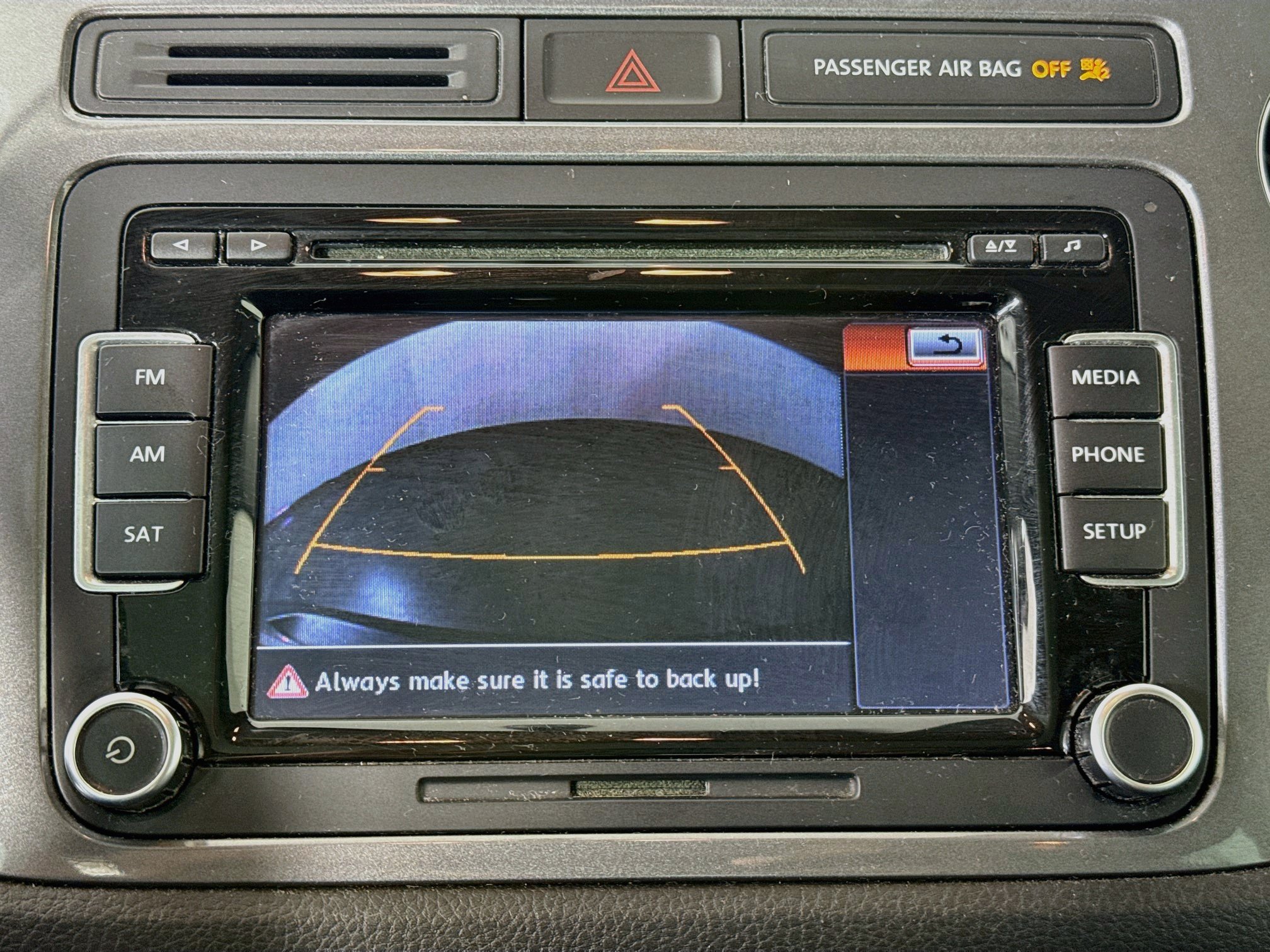 Used 2015 Volkswagen Tiguan SE AWD/4WD image 13