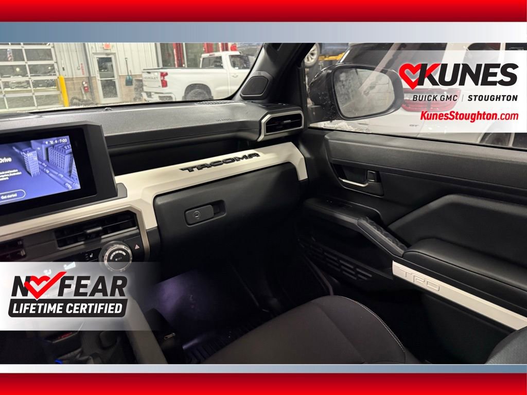 Used 2024 Toyota Tacoma TRD Off-Road image 38