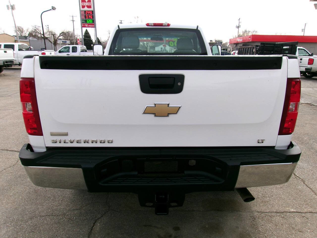 Used 2013 Chevrolet Silverado 2500 W/T w/ Snow Plow Prep Package image 4