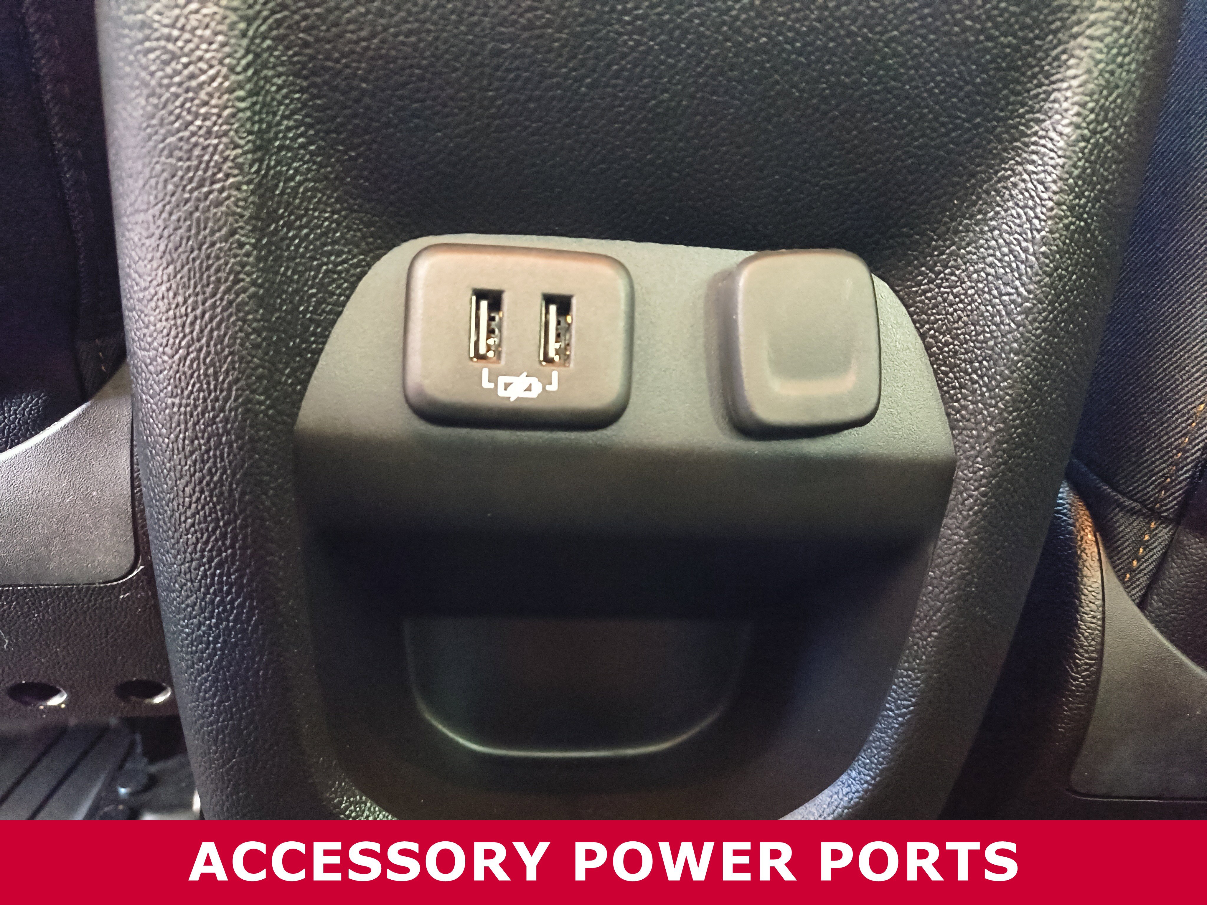 Used 2022 GMC Canyon AT4 w/ Trailering Package image 28