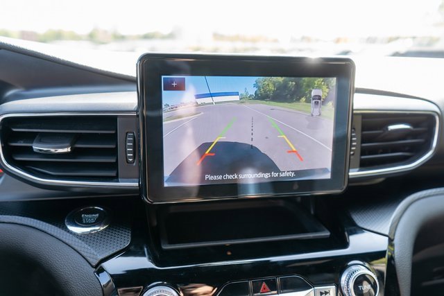 Used 2022 Ford Explorer ST w/ ST Street Pack image 29