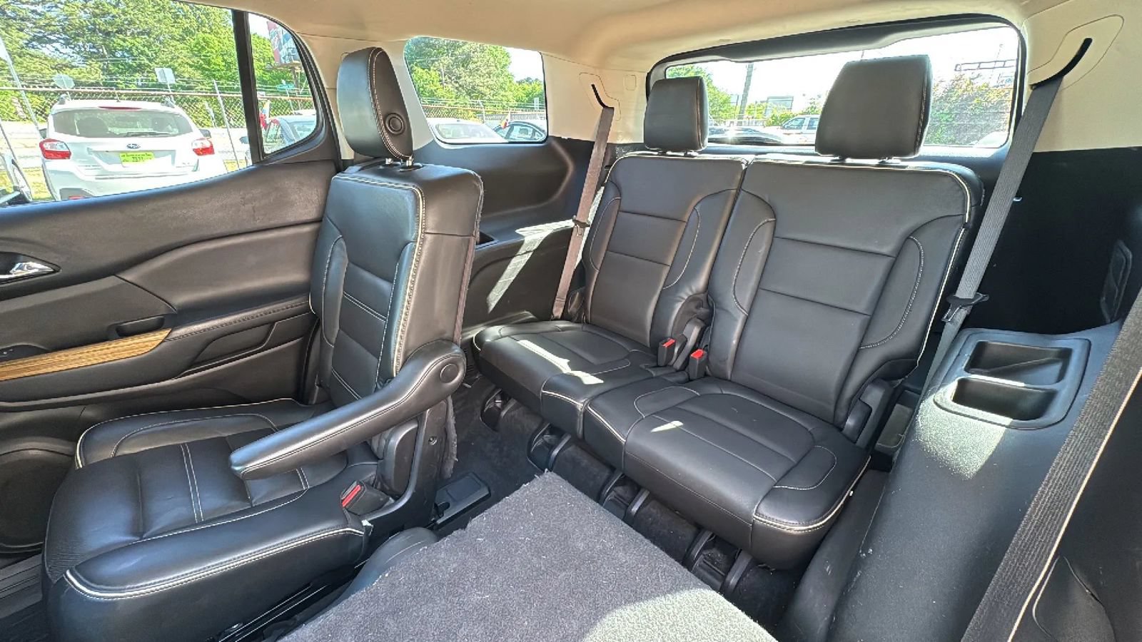 Used 2017 GMC Acadia Denali FWD image 18