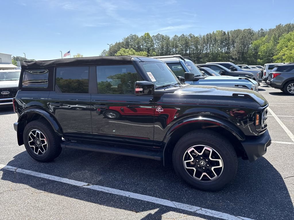 Used 2023 Ford Bronco Outer Banks AWD/4WD image 14
