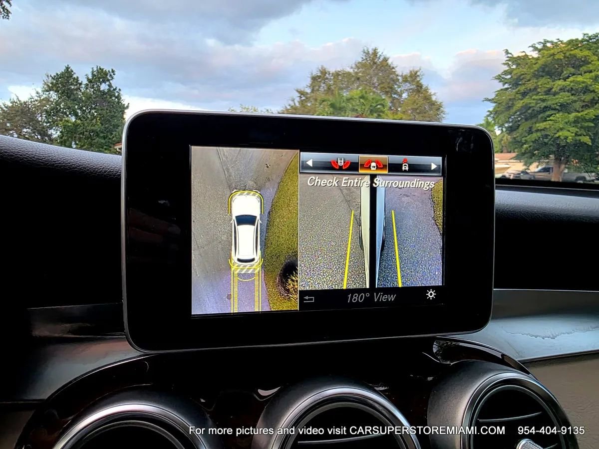 Used 2018 Mercedes-Benz GLC 300 w/ Premium Package image 55