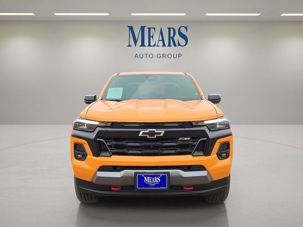 Used 2025 Chevrolet Colorado Z71 w/ Technology Package image 8
