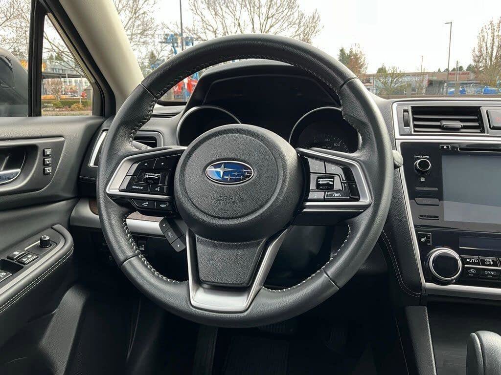 Used 2018 Subaru Outback 2.5i Limited image 21