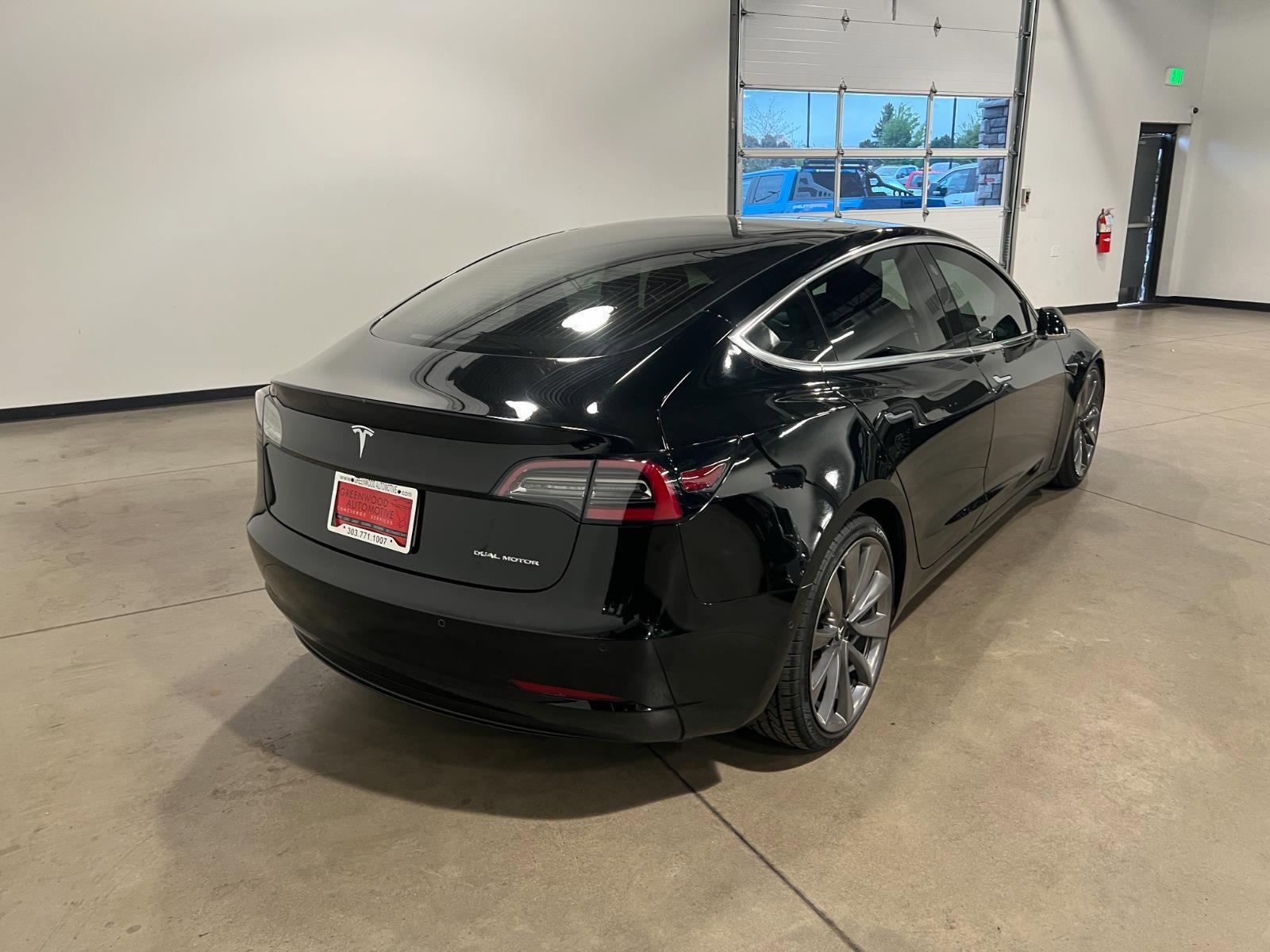 Used 2018 Tesla Model 3 Performance AWD/4WD image 3