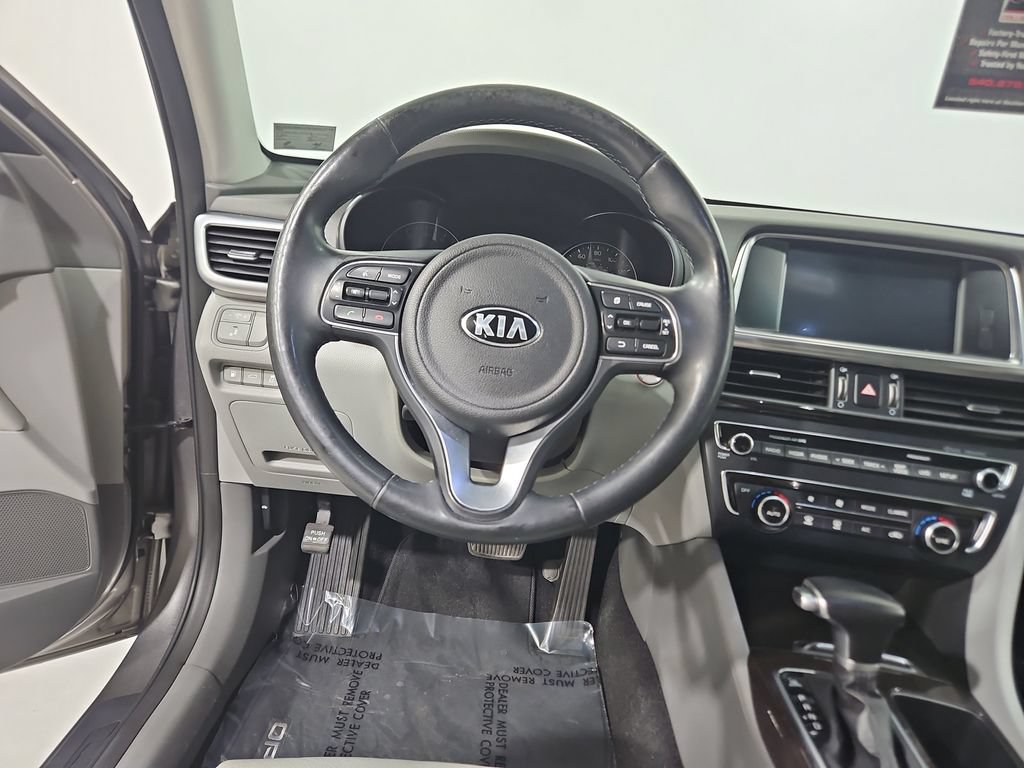 Used 2016 Kia Optima EX w/ Premium Package FWD image 14