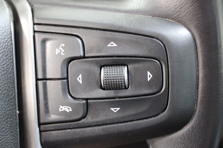 Certified 2022 GMC Sierra 3500 Denali image 38