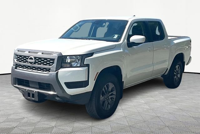 Used 2025 Nissan Frontier SV image 3