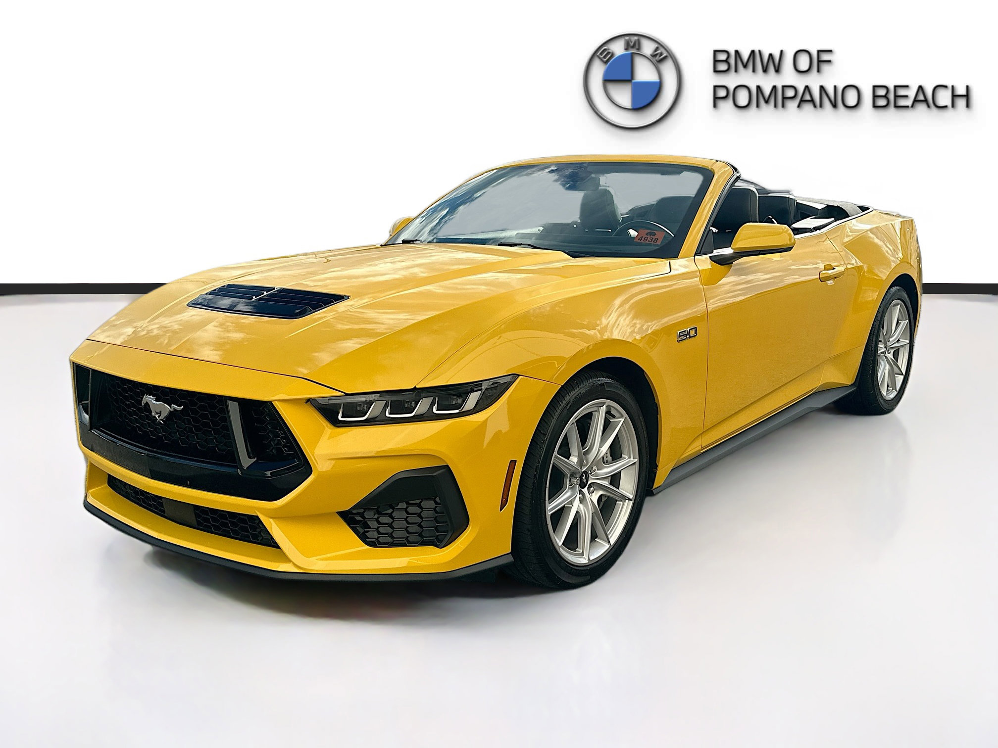 Used 2024 Ford Mustang GT Premium RWD image 3