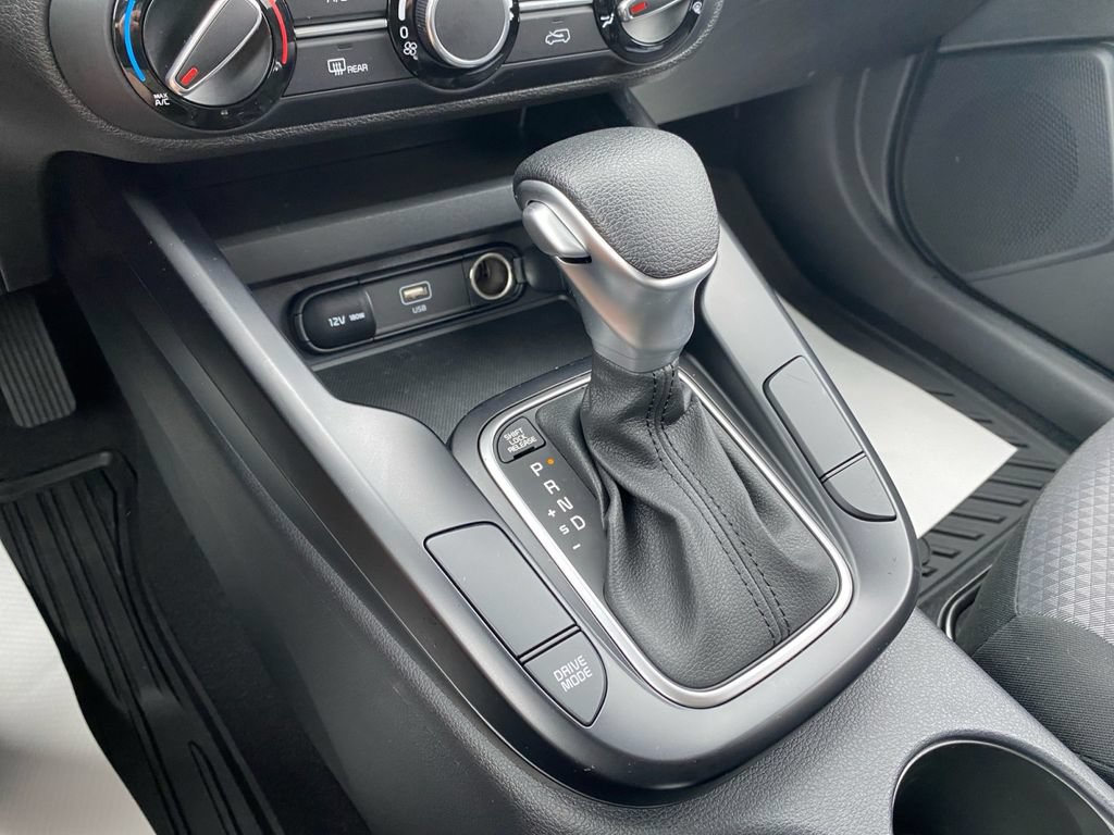 Certified 2024 Kia Soul LX FWD image 33