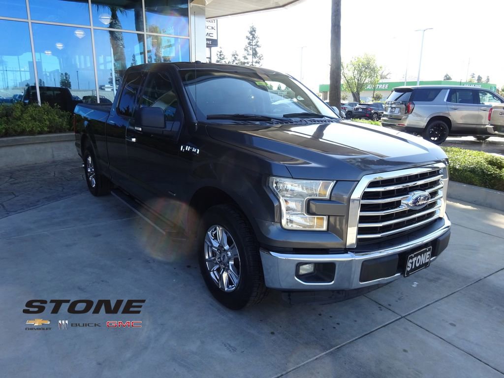 Used 2015 Ford F150 XLT w/ Equipment Group 302A Luxury image 1