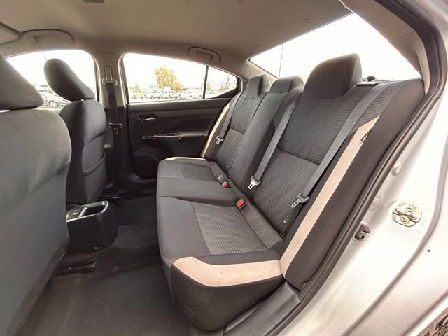 Used 2021 Nissan Versa SV FWD image 33