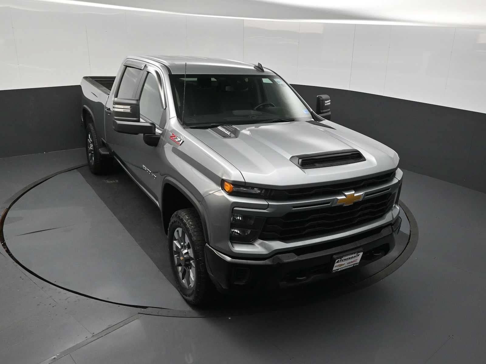 Used 2025 Chevrolet Silverado 2500 Custom AWD/4WD image 11