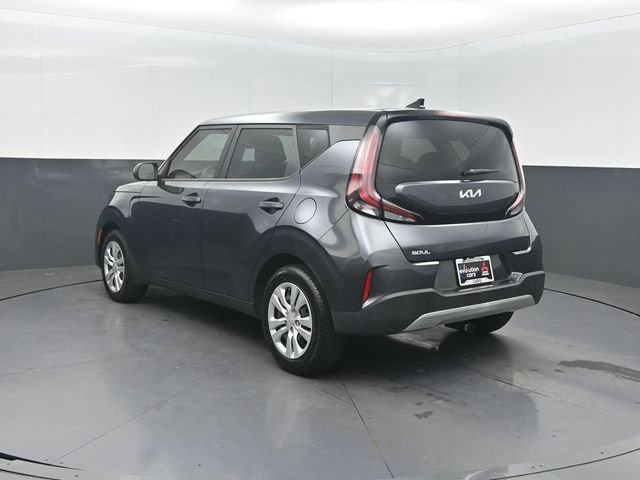 Used 2023 Kia Soul LX FWD image 26