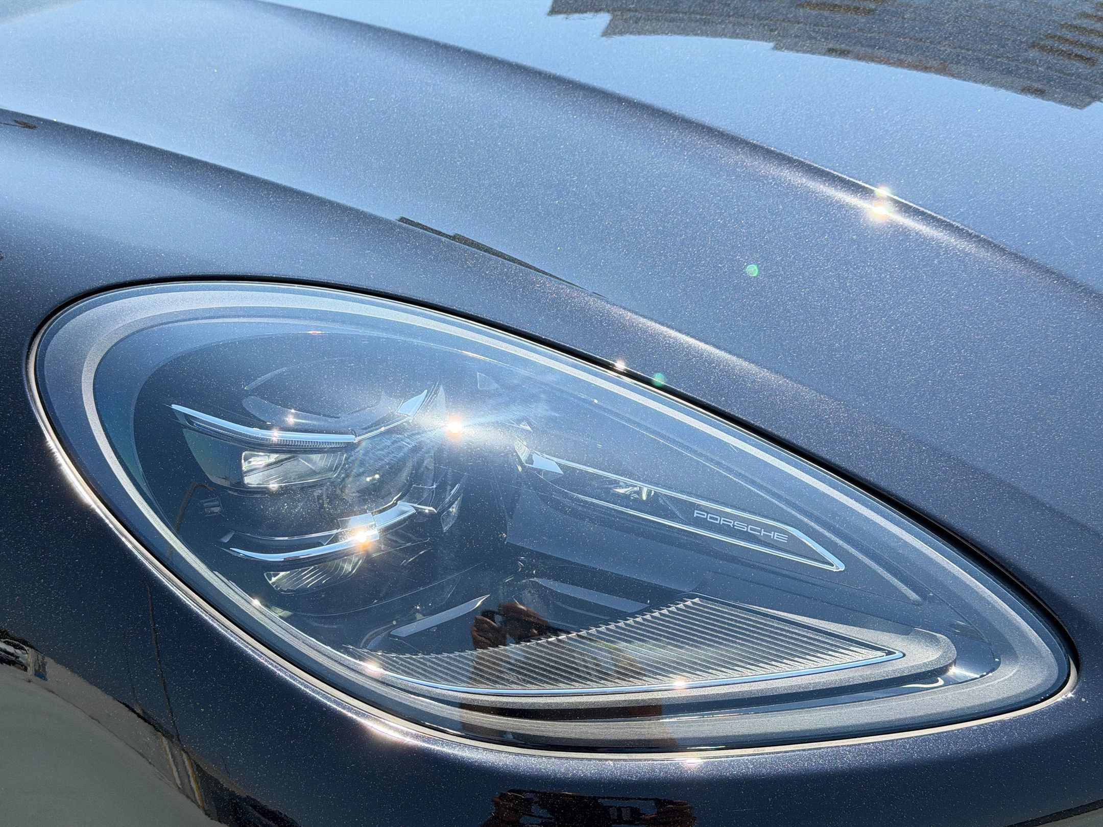 Used 2026 Porsche Macan AWD/4WD image 12