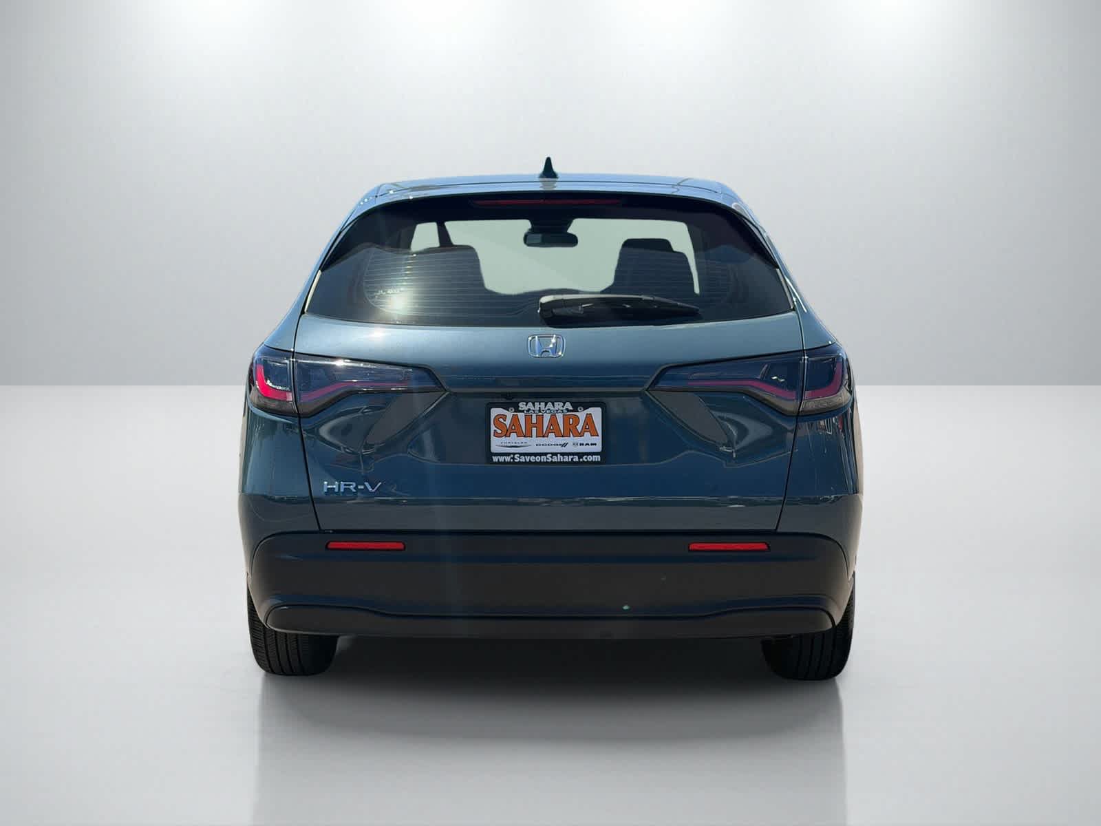 Used 2025 Honda HR-V LX image 5