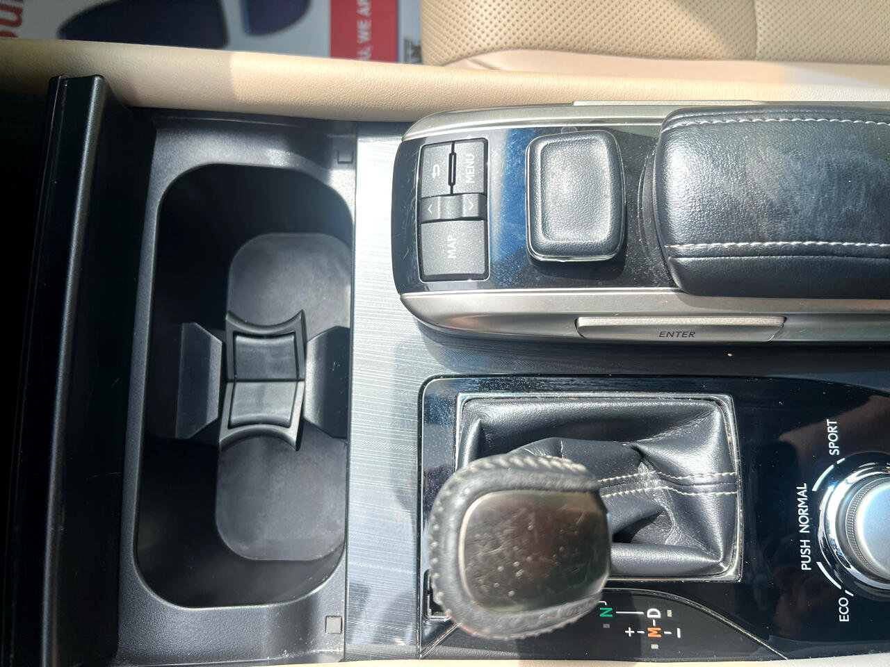 Used 2016 Lexus GS 200t image 45