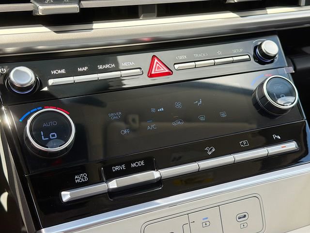 New 2026 Hyundai Santa Fe SE image 15