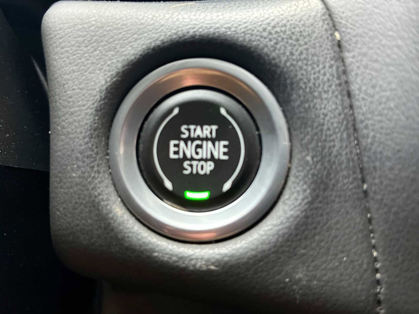 Certified 2023 Chevrolet Suburban RST image 17