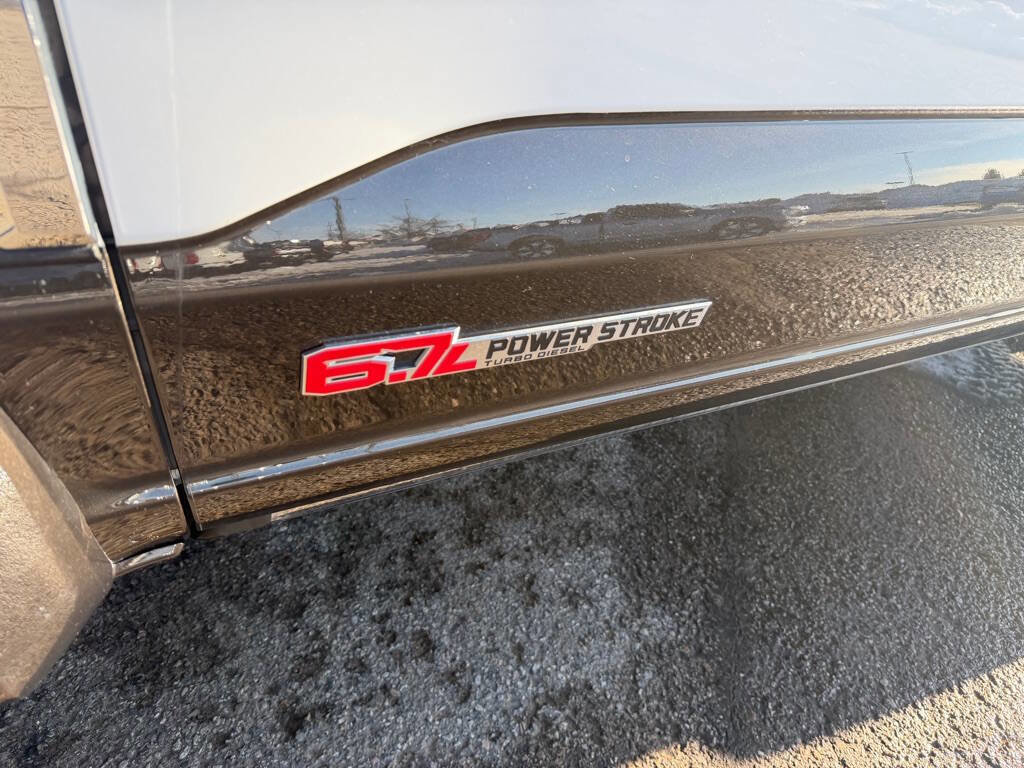 Used 2025 Ford F450 King Ranch AWD/4WD image 11