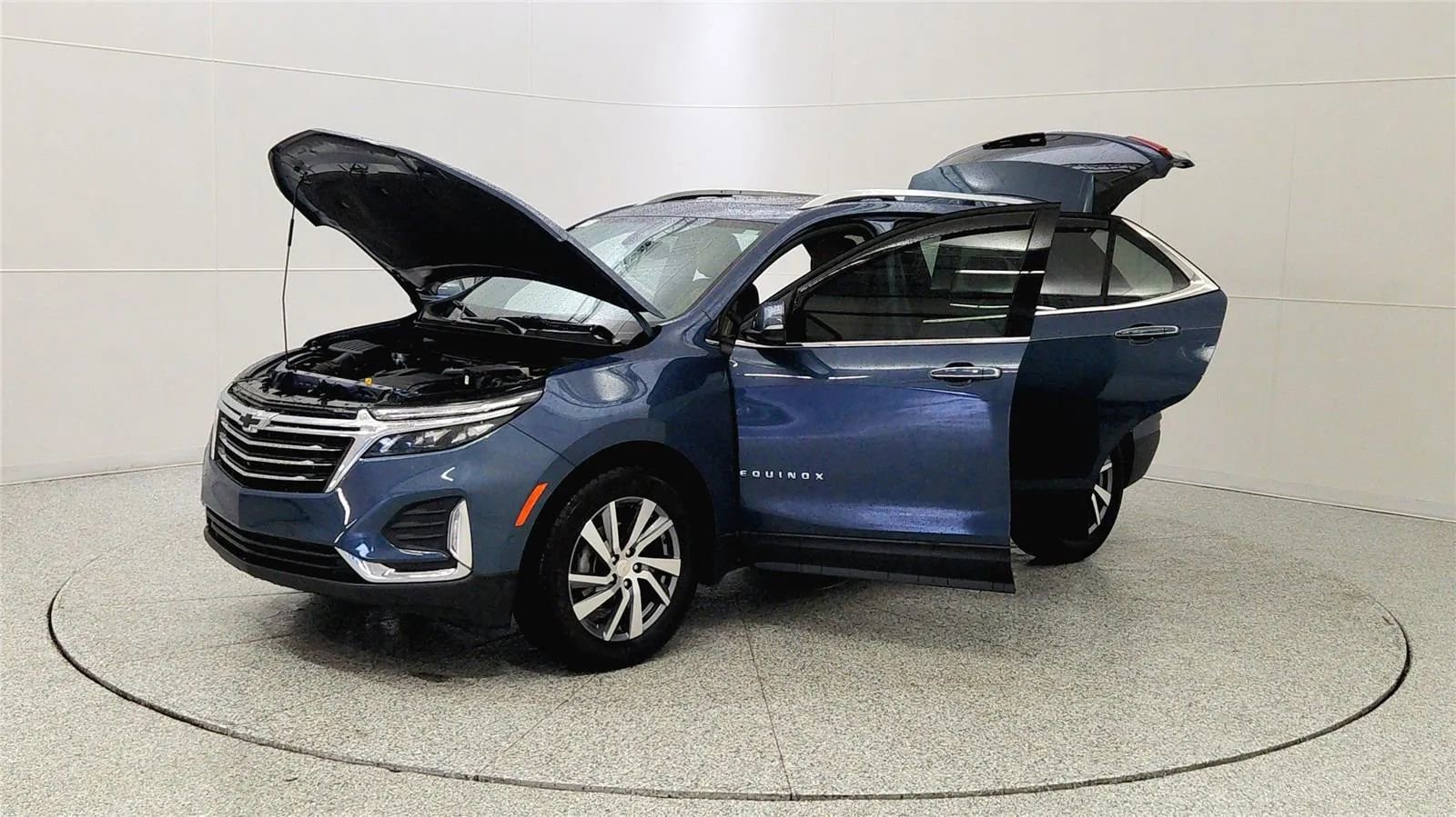 Used 2024 Chevrolet Equinox Premier FWD image 10