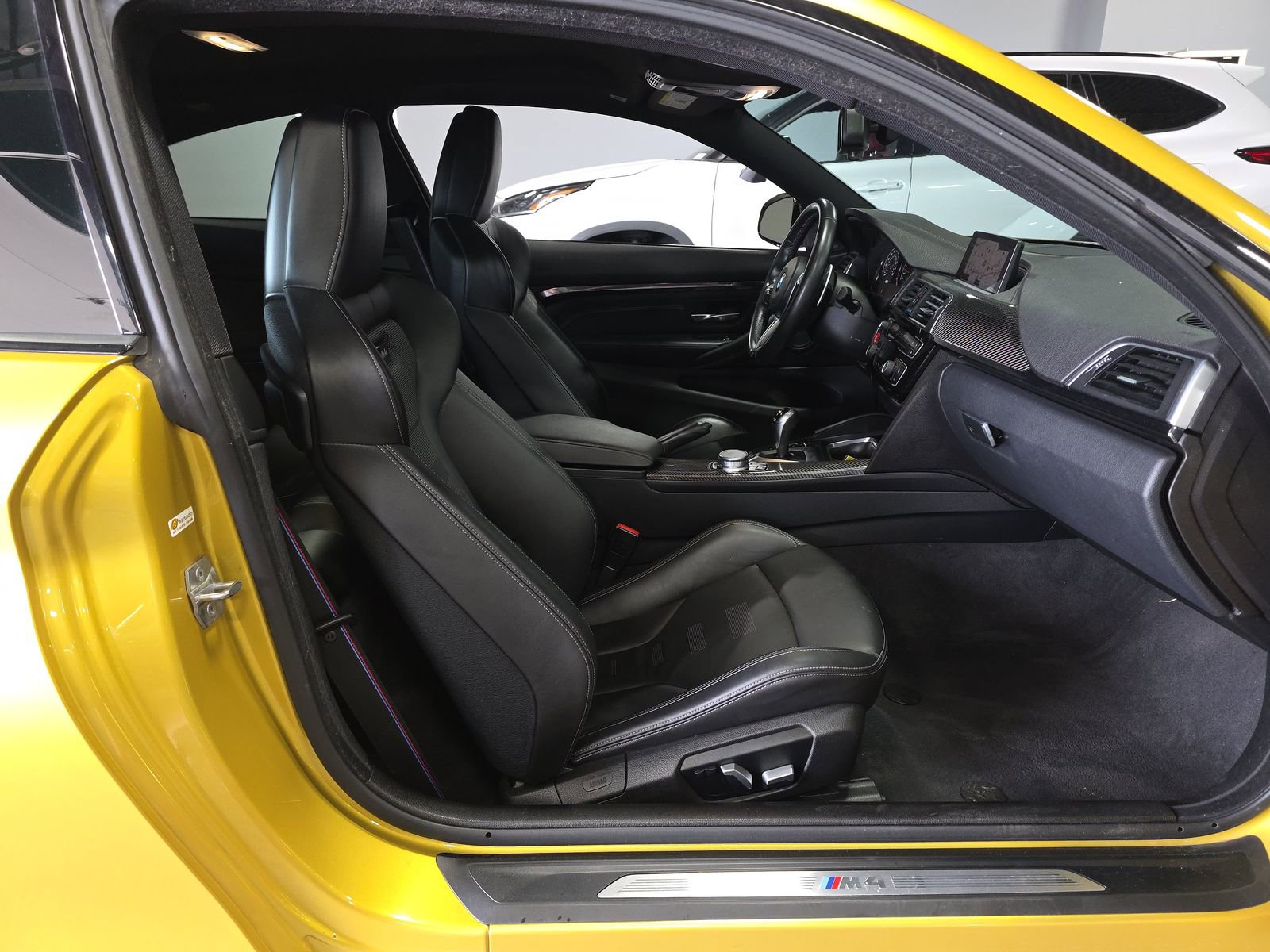 Used 2019 BMW M4 Coupe w/ Competition Package RWD image 15