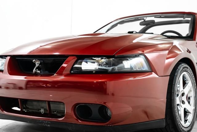 Used 2004 Ford Mustang Cobra RWD image 19