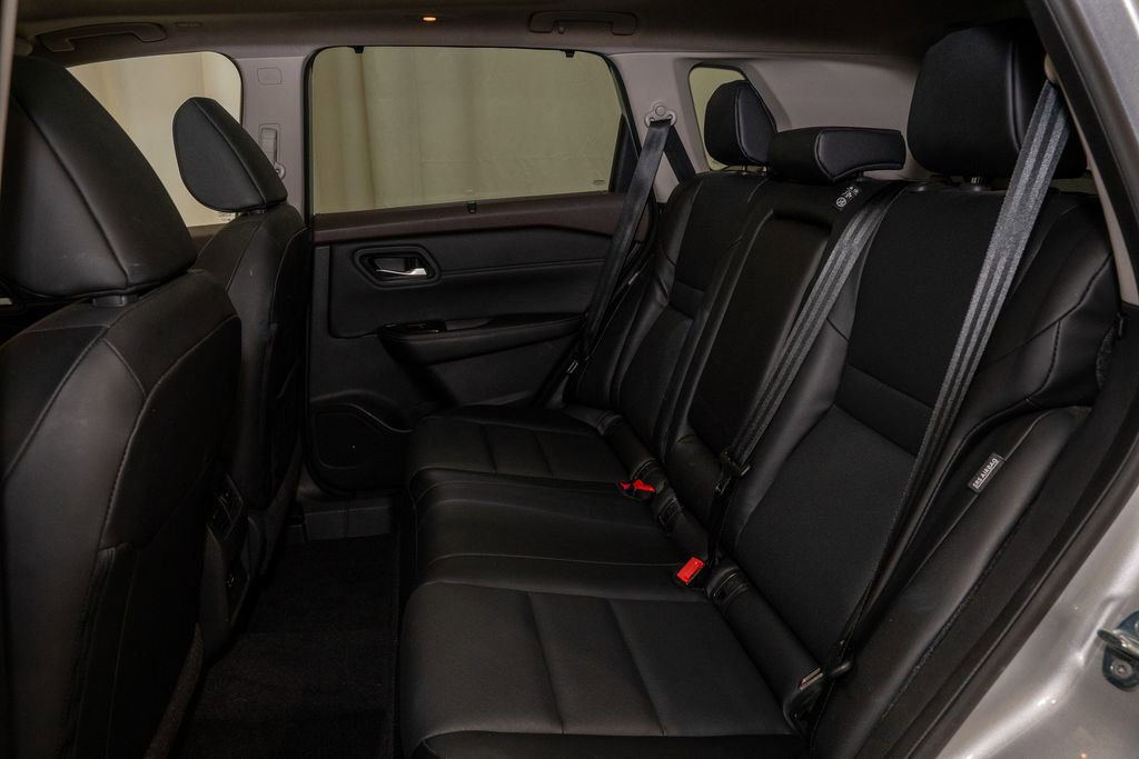 Certified 2023 Nissan Rogue SV w/ SV Premium Package image 9