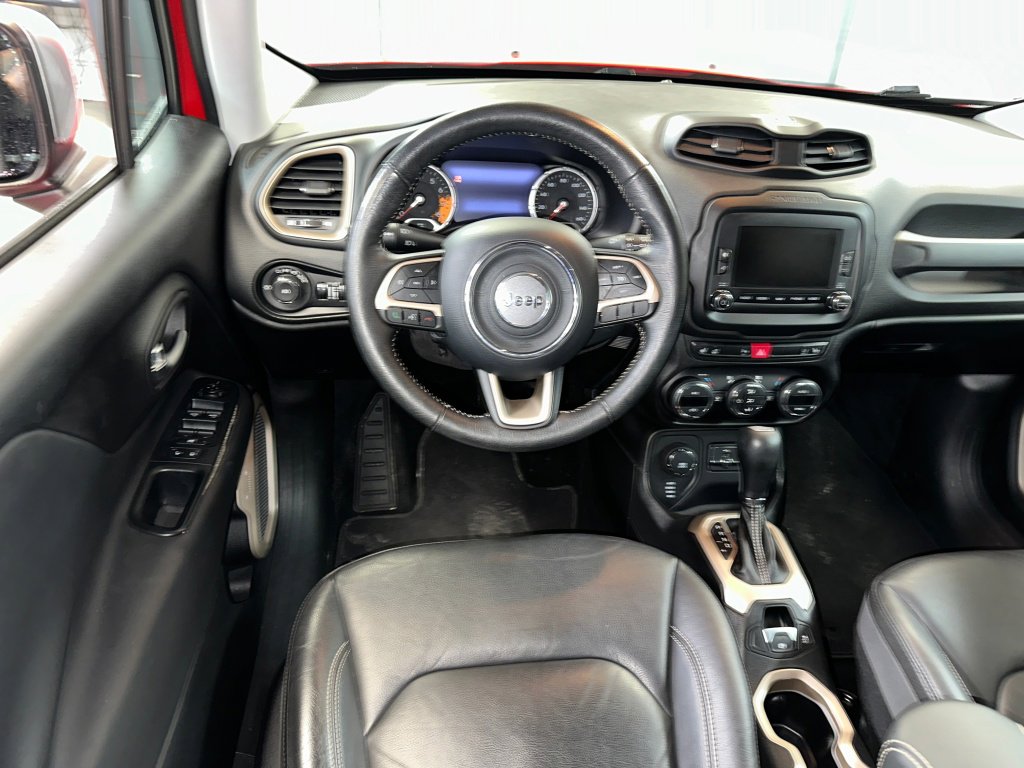 Used 2015 Jeep Renegade Limited video 2