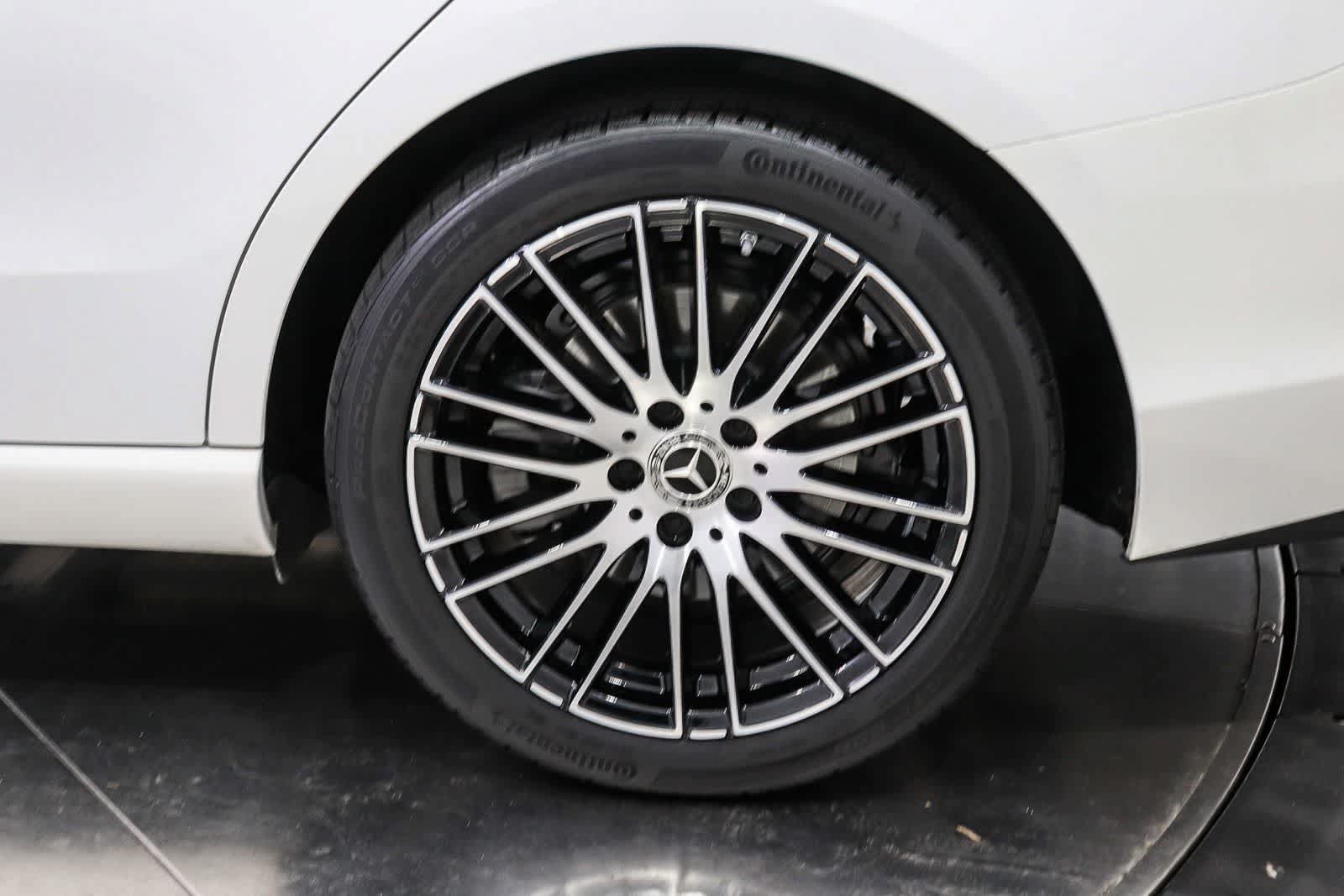 Certified 2023 Mercedes-Benz C 300 Sedan image 10