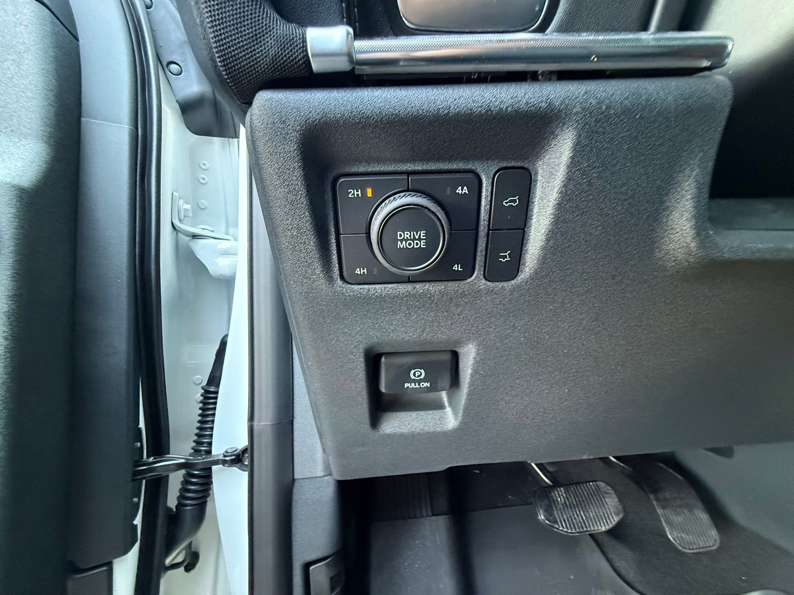 New 2025 Ford Expedition Platinum w/ Stealth Performance Package image 11