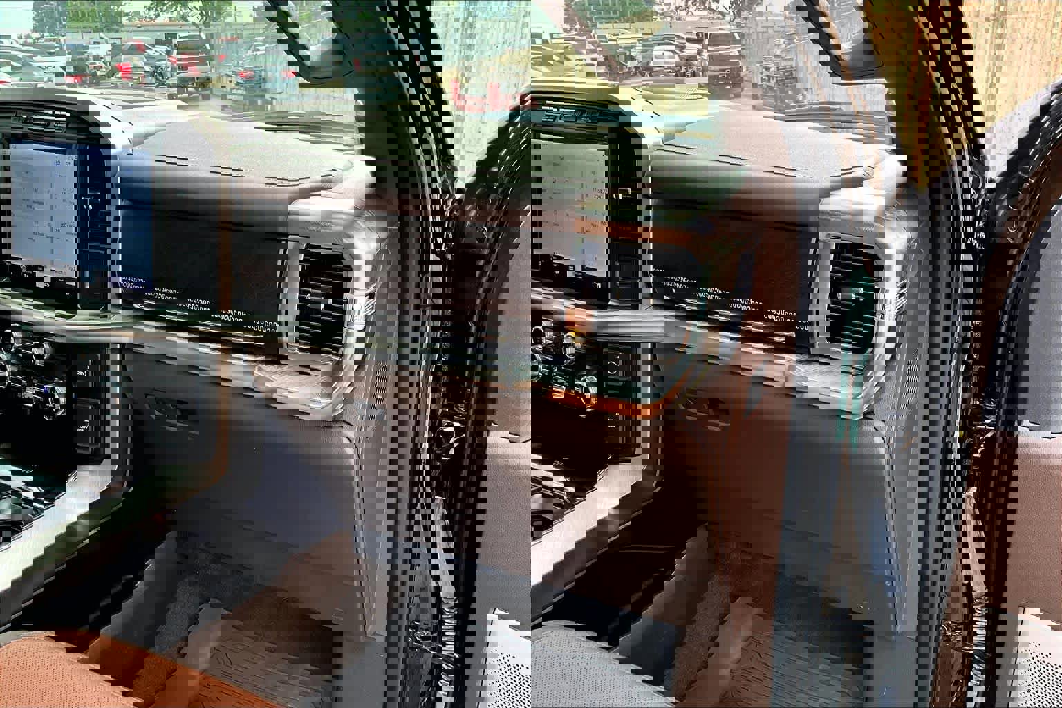 Used 2023 Ford F150 King Ranch w/ Equipment Group 601A High AWD/4WD image 19