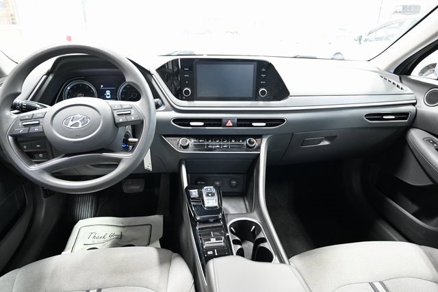 Used 2022 Hyundai Sonata SE image 12