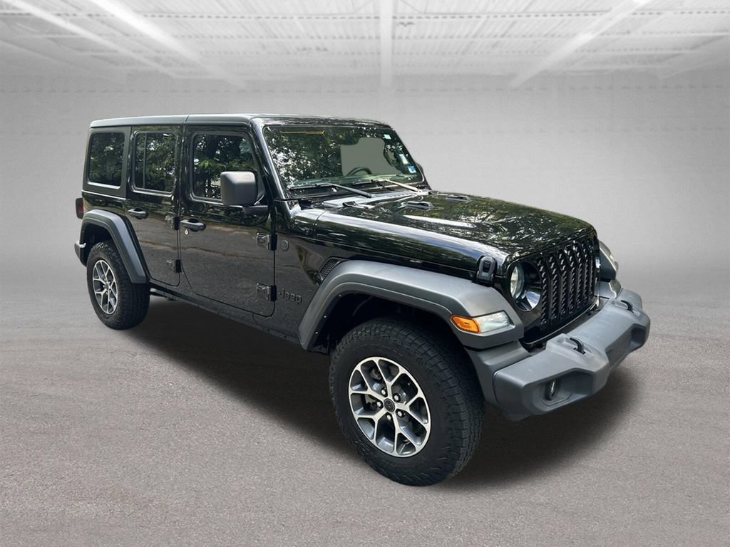 Used 2024 Jeep Wrangler Unlimited Sport AWD/4WD image 8