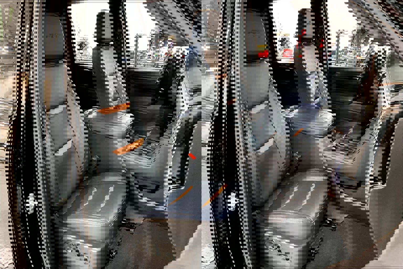 Used 2025 GMC Sierra 2500 AT4 w/ AT4 Premium Plus Package image 16