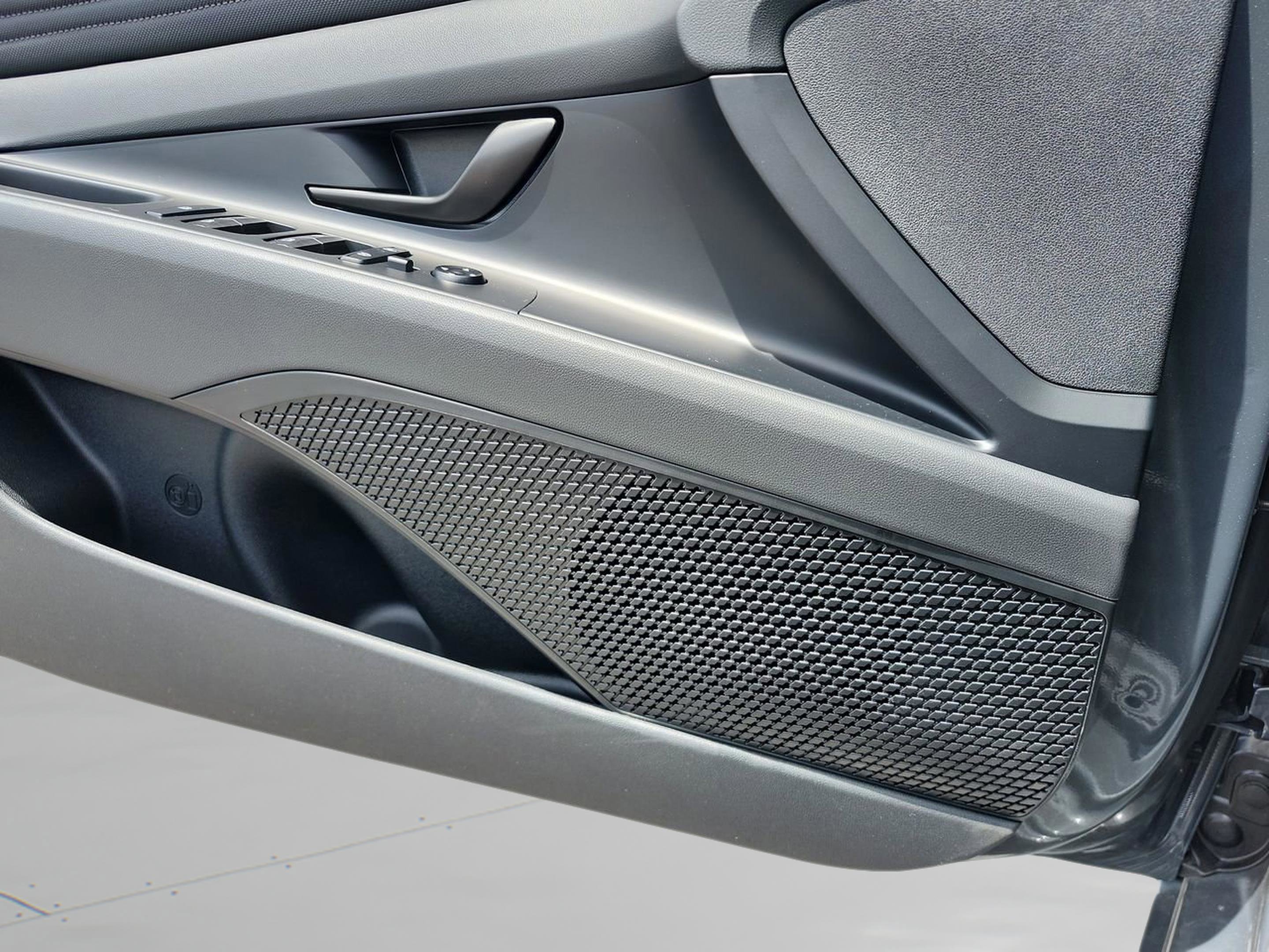 New 2026 Hyundai Elantra SEL Sport Premium FWD image 22