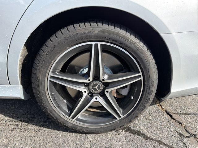 Used 2018 Mercedes-Benz E 400 E 400 image 14