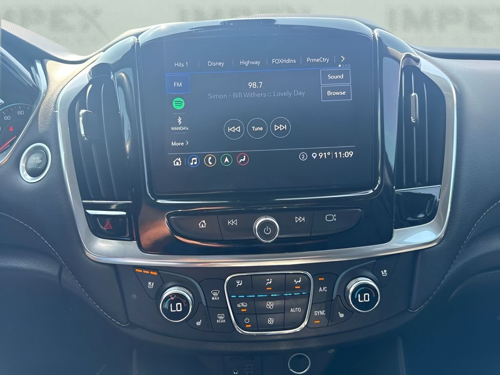 Used 2021 Chevrolet Traverse High Country FWD image 11